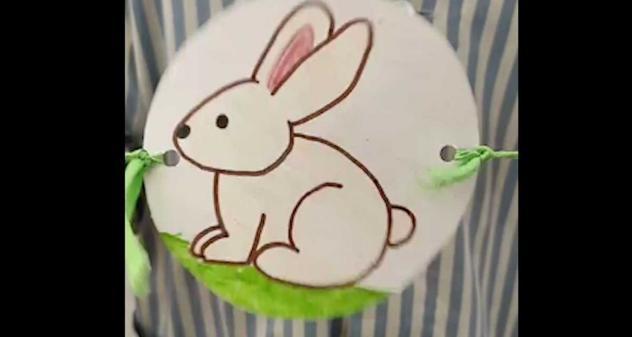 <time datetime="2021-10-27T10:55:35+00:00">27 de octubre de 2021</time> | <a href="https://www.escola-horitzo.cat/author/kike/">Super User</a> | <a href="https://www.escola-horitzo.cat/category/el-dia-a-dia/" rel="tag">El dia a dia</a> | <a href="https://www.escola-horitzo.cat/2021/10/27/construim-un-artefacte-animat/#respond">No hay comentarios<span class="screen-reader-text"> en Construïm un artefacte animat!</span></a>