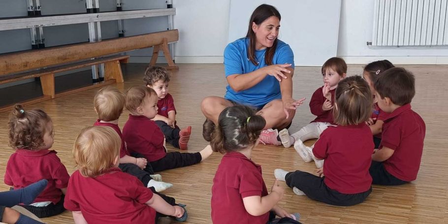 <time datetime="2024-10-22T15:37:49+00:00">22 de octubre de 2024</time> | <a href="https://www.escola-horitzo.cat/author/kike/">Super User</a> | <a href="https://www.escola-horitzo.cat/category/el-dia-a-dia/" rel="tag">El dia a dia</a> | <a href="https://www.escola-horitzo.cat/2024/10/22/lart-de-sentir-i-connectar-la-consciencia-corporal/#respond">No hay comentarios<span class="screen-reader-text"> en L’art de sentir i connectar: la consciència corporal</span></a>