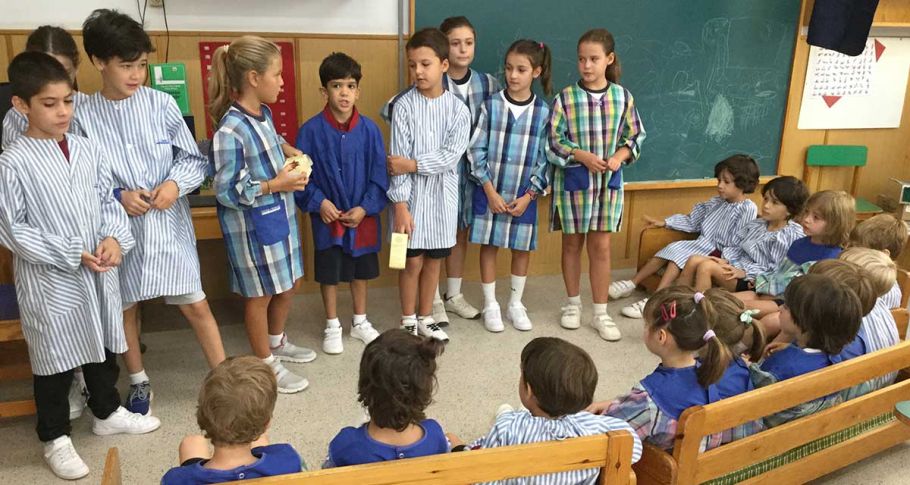 <time datetime="2018-10-21T17:04:51+00:00">21 de octubre de 2018</time> | <a href="https://www.escola-horitzo.cat/author/kike/">Super User</a> | <a href="https://www.escola-horitzo.cat/category/el-dia-a-dia/" rel="tag">El dia a dia</a> | <a href="https://www.escola-horitzo.cat/2018/10/21/som-agents-apilo/#respond">No hay comentarios<span class="screen-reader-text"> en Som Agents Apilo</span></a>