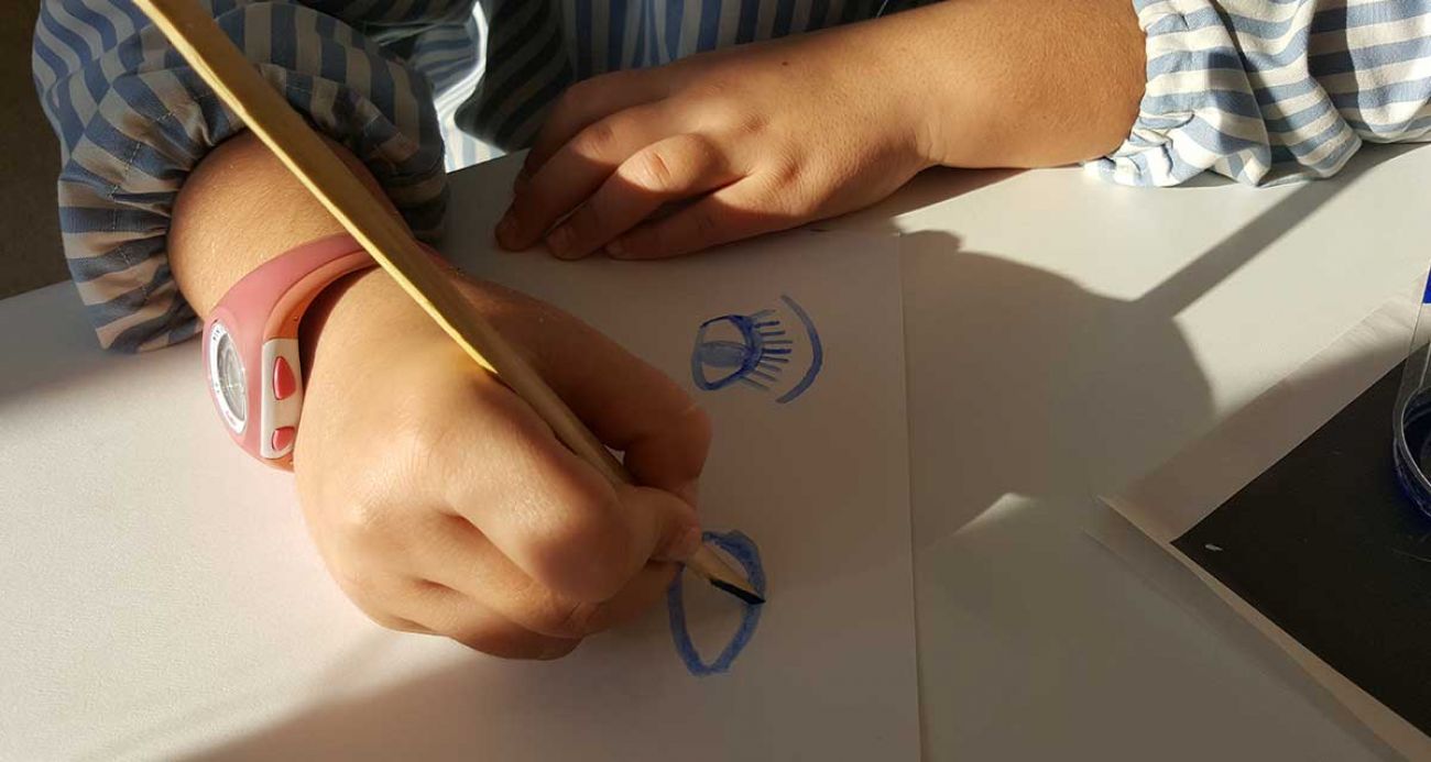 Dibuixem ull humans amb canya de bambú i tinta xinesa