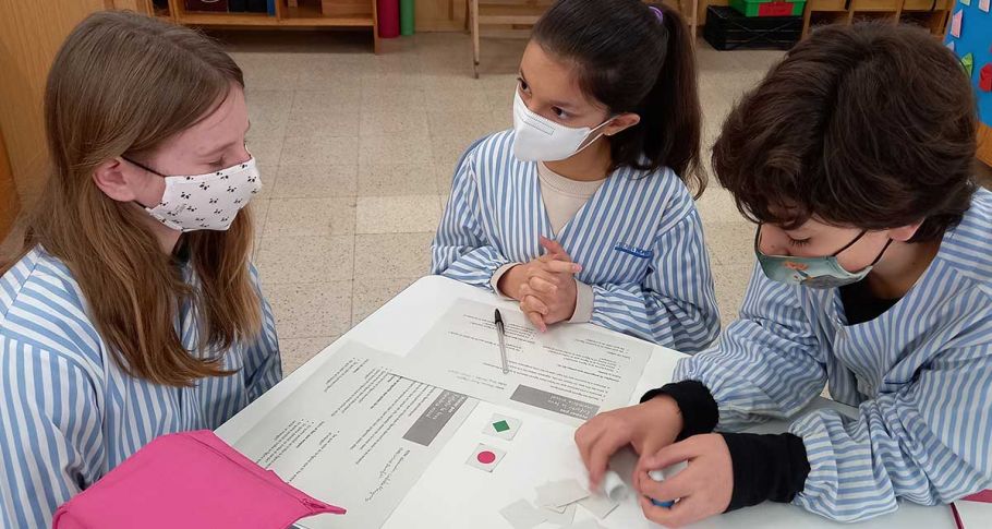 <time datetime="2021-05-05T08:04:58+00:00">5 de mayo de 2021</time> | <a href="https://www.escola-horitzo.cat/author/kike/">Super User</a> | <a href="https://www.escola-horitzo.cat/category/el-dia-a-dia/" rel="tag">El dia a dia</a> | <a href="https://www.escola-horitzo.cat/2021/05/05/enfortim-la-memoria-visual/#respond">No hay comentarios<span class="screen-reader-text"> en Enfortim la memòria visual</span></a>