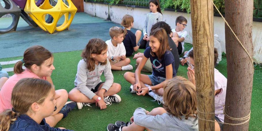 <time datetime="2024-09-10T14:25:46+00:00">10 de septiembre de 2024</time> | <a href="https://www.escola-horitzo.cat/author/kike/">Super User</a> | <a href="https://www.escola-horitzo.cat/category/el-dia-a-dia/" rel="tag">El dia a dia</a> | <a href="https://www.escola-horitzo.cat/2024/09/10/els-primers-dies-han-estat-tot-un-exit/#respond">No hay comentarios<span class="screen-reader-text"> en Els primers dies han estat tot un èxit!</span></a>