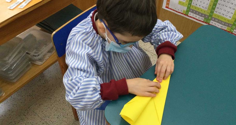 <time datetime="2021-01-20T15:28:32+00:00">20 de enero de 2021</time> | <a href="https://www.escola-horitzo.cat/author/kike/">Super User</a> | <a href="https://www.escola-horitzo.cat/category/el-dia-a-dia/" rel="tag">El dia a dia</a> | <a href="https://www.escola-horitzo.cat/2021/01/20/l-avio-de-paper/#respond">No hay comentarios<span class="screen-reader-text"> en L’avió de paper</span></a>