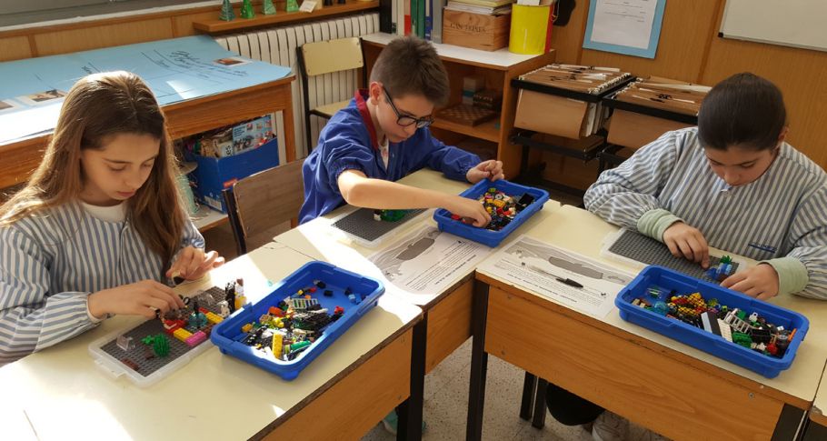 <time datetime="2019-03-26T14:39:02+00:00">26 de marzo de 2019</time> | <a href="https://www.escola-horitzo.cat/author/kike/">Super User</a> | <a href="https://www.escola-horitzo.cat/category/el-dia-a-dia/" rel="tag">El dia a dia</a> | <a href="https://www.escola-horitzo.cat/2019/03/26/commemorem-el-dia-mundial-de-l-aigua/#respond">No hay comentarios<span class="screen-reader-text"> en Commemorem el Dia Mundial de l’Aigua</span></a>