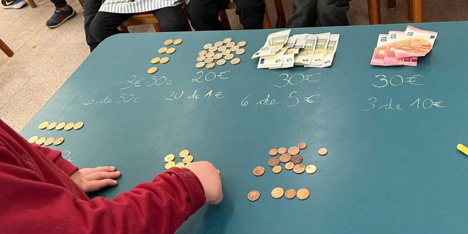 <time datetime="2024-03-05T16:29:56+00:00">5 de marzo de 2024</time> | <a href="https://www.escola-horitzo.cat/author/kike/">Super User</a> | <a href="https://www.escola-horitzo.cat/category/el-dia-a-dia/" rel="tag">El dia a dia</a> | <a href="https://www.escola-horitzo.cat/2024/03/05/matematiques-solidaries/#respond">No hay comentarios<span class="screen-reader-text"> en Matemàtiques solidàries</span></a>