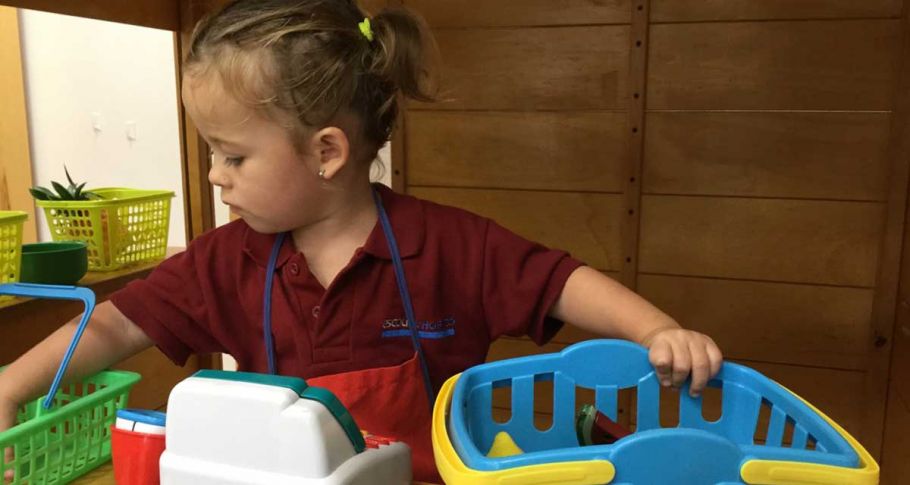 <time datetime="2019-11-05T15:00:45+00:00">5 de noviembre de 2019</time> | <a href="https://www.escola-horitzo.cat/author/kike/">Super User</a> | <a href="https://www.escola-horitzo.cat/category/el-dia-a-dia/" rel="tag">El dia a dia</a> | <a href="https://www.escola-horitzo.cat/2019/11/05/la-botigueta/#respond">No hay comentarios<span class="screen-reader-text"> en La botigueta</span></a>