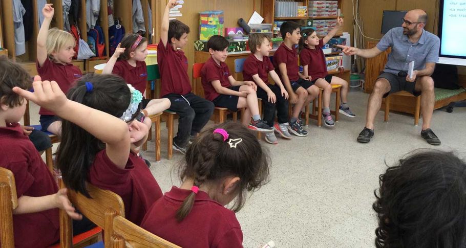 <time datetime="2022-06-09T16:41:16+00:00">9 de junio de 2022</time> | <a href="https://www.escola-horitzo.cat/author/kike/">Super User</a> | <a href="https://www.escola-horitzo.cat/category/el-dia-a-dia/" rel="tag">El dia a dia</a> | <a href="https://www.escola-horitzo.cat/2022/06/09/qui-vesteix-els-edificis/#respond">No hay comentarios<span class="screen-reader-text"> en Qui vesteix els edificis?</span></a>