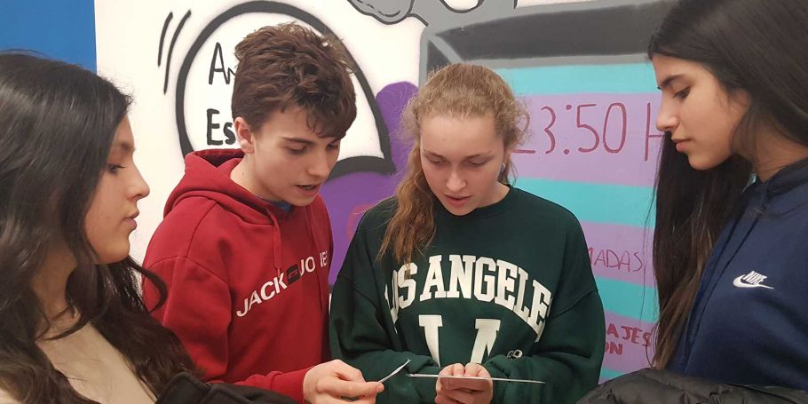 <time datetime="2023-03-20T11:18:24+00:00">20 de marzo de 2023</time> | <a href="https://www.escola-horitzo.cat/author/kike/">Super User</a> | <a href="https://www.escola-horitzo.cat/category/el-dia-a-dia/" rel="tag">El dia a dia</a> | <a href="https://www.escola-horitzo.cat/2023/03/20/reflexionar/#respond">No hay comentarios<span class="screen-reader-text"> en Reflexionar</span></a>