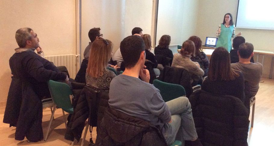 <time datetime="2018-01-18T08:01:40+00:00">18 de enero de 2018</time> | <a href="https://www.escola-horitzo.cat/author/kike/">Super User</a> | <a href="https://www.escola-horitzo.cat/category/el-dia-a-dia/" rel="tag">El dia a dia</a> | <a href="https://www.escola-horitzo.cat/2018/01/18/volem-el-millor-pels-seus-fills/#respond">No hay comentarios<span class="screen-reader-text"> en Volem el millor pels seus fills</span></a>