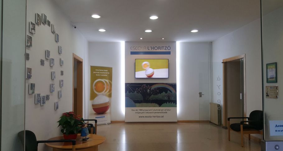 <time datetime="2018-04-16T13:09:23+00:00">16 de abril de 2018</time> | <a href="https://www.escola-horitzo.cat/author/kike/">Super User</a> | <a href="https://www.escola-horitzo.cat/category/el-dia-a-dia/" rel="tag">El dia a dia</a> | <a href="https://www.escola-horitzo.cat/2018/04/16/donant-color-primaveral-a-escola-l-horitzo/#respond">No hay comentarios<span class="screen-reader-text"> en Donant color primaveral a Escola L’Horitzó…</span></a>