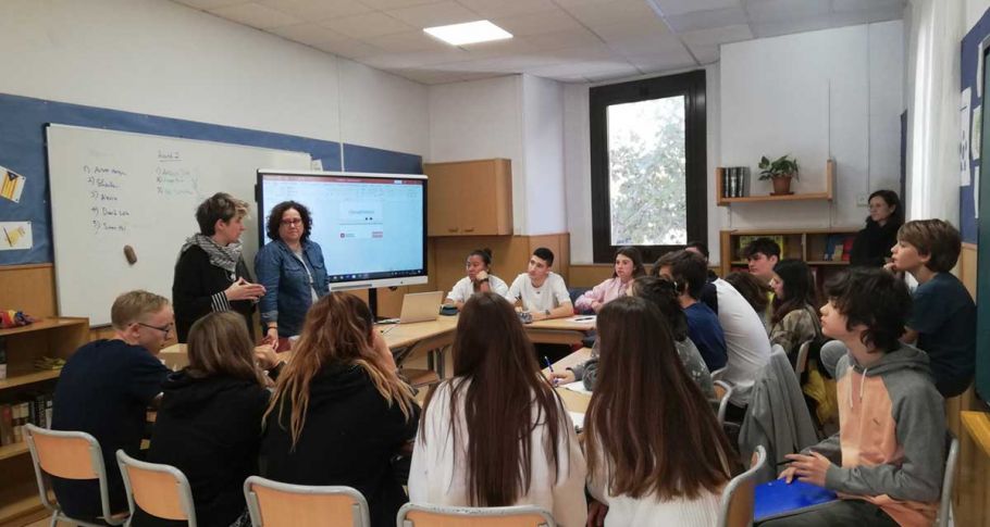 <time datetime="2019-12-02T16:21:24+00:00">2 de diciembre de 2019</time> | <a href="https://www.escola-horitzo.cat/author/kike/">Super User</a> | <a href="https://www.escola-horitzo.cat/category/el-dia-a-dia/" rel="tag">El dia a dia</a> | <a href="https://www.escola-horitzo.cat/2019/12/02/xerrada-taller-sobre-l-envelliment/#respond">No hay comentarios<span class="screen-reader-text"> en Xerrada-taller sobre l’envelliment</span></a>