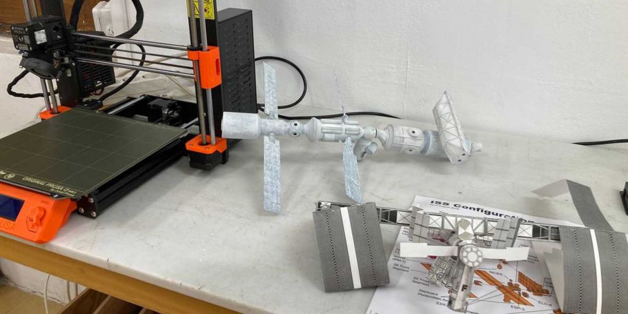 <time datetime="2023-10-19T15:29:21+00:00">19 de octubre de 2023</time> | <a href="https://www.escola-horitzo.cat/author/kike/">Super User</a> | <a href="https://www.escola-horitzo.cat/category/el-dia-a-dia/" rel="tag">El dia a dia</a> | <a href="https://www.escola-horitzo.cat/2023/10/19/qui-esta-al-servei-de-qui/#respond">No hay comentarios<span class="screen-reader-text"> en Qui està al servei de qui?</span></a>