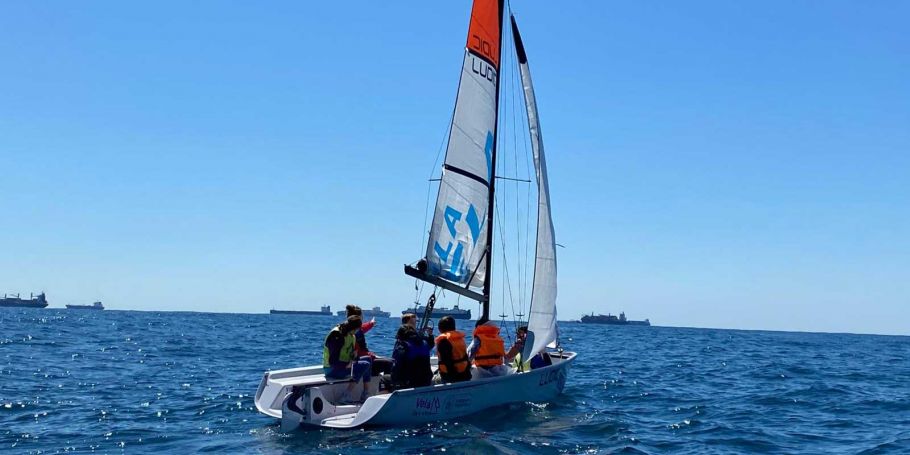 <time datetime="2024-04-29T10:37:46+00:00">29 de abril de 2024</time> | <a href="https://www.escola-horitzo.cat/author/kike/">Super User</a> | <a href="https://www.escola-horitzo.cat/category/el-dia-a-dia/" rel="tag">El dia a dia</a> | <a href="https://www.escola-horitzo.cat/2024/04/29/viu-la-vela/#respond">No hay comentarios<span class="screen-reader-text"> en Viu la Vela!</span></a>