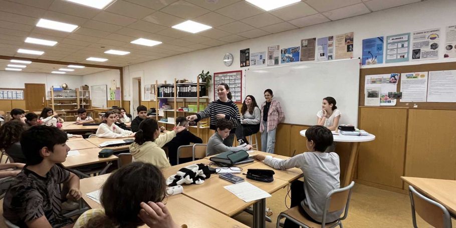 <time datetime="2024-05-24T06:55:03+00:00">24 de mayo de 2024</time> | <a href="https://www.escola-horitzo.cat/author/kike/">Super User</a> | <a href="https://www.escola-horitzo.cat/category/el-dia-a-dia/" rel="tag">El dia a dia</a> | <a href="https://www.escola-horitzo.cat/2024/05/24/quan-un-fragment-de-paper-diu-tant/#respond">No hay comentarios<span class="screen-reader-text"> en Quan un fragment de paper diu tant…</span></a>