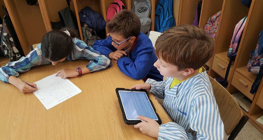 <time datetime="2018-10-14T16:05:42+00:00">14 de octubre de 2018</time> | <a href="https://www.escola-horitzo.cat/author/kike/">Super User</a> | <a href="https://www.escola-horitzo.cat/category/el-dia-a-dia/" rel="tag">El dia a dia</a> | <a href="https://www.escola-horitzo.cat/2018/10/14/les-jaf/#respond">No hay comentarios<span class="screen-reader-text"> en Les JAF</span></a>