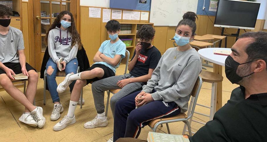 <time datetime="2021-07-16T14:19:04+00:00">16 de julio de 2021</time> | <a href="https://www.escola-horitzo.cat/author/kike/">Super User</a> | <a href="https://www.escola-horitzo.cat/category/el-dia-a-dia/" rel="tag">El dia a dia</a> | <a href="https://www.escola-horitzo.cat/2021/07/16/no-tagradaria-tenir-la-llibertat-de-ser-felic/#respond">No hay comentarios<span class="screen-reader-text"> en No t’agradaria tenir la llibertat de ser feliç?</span></a>