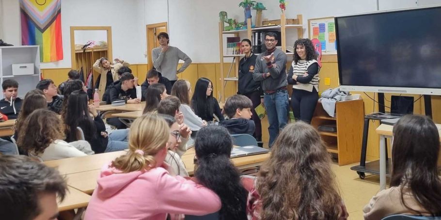 <time datetime="2025-03-19T09:35:30+00:00">19 de marzo de 2025</time> | <a href="https://www.escola-horitzo.cat/author/kike/">Super User</a> | <a href="https://www.escola-horitzo.cat/category/el-dia-a-dia/" rel="tag">El dia a dia</a>