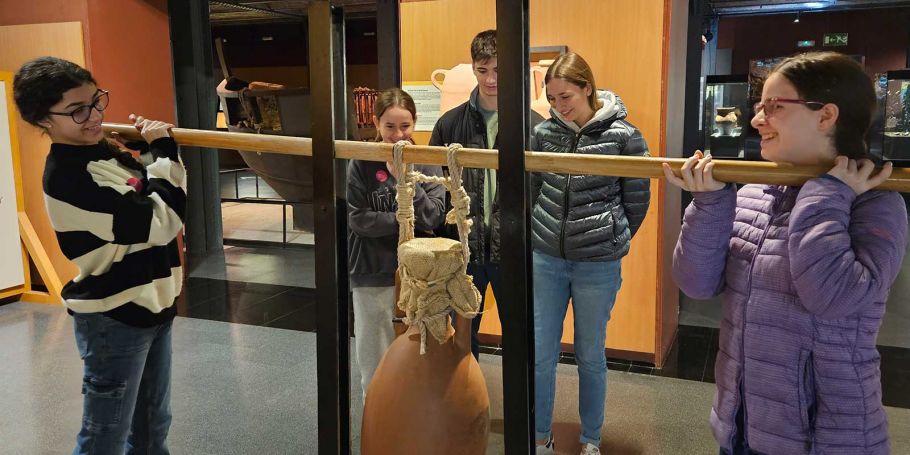 <time datetime="2024-01-22T16:59:24+00:00">22 de enero de 2024</time> | <a href="https://www.escola-horitzo.cat/author/kike/">Super User</a> | <a href="https://www.escola-horitzo.cat/category/el-dia-a-dia/" rel="tag">El dia a dia</a>