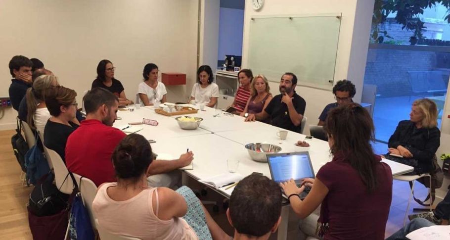 <time datetime="2018-09-20T17:41:57+00:00">20 de septiembre de 2018</time> | <a href="https://www.escola-horitzo.cat/author/kike/">Super User</a> | <a href="https://www.escola-horitzo.cat/category/el-dia-a-dia/" rel="tag">El dia a dia</a> | <a href="https://www.escola-horitzo.cat/2018/09/20/tasques-pel-nou-curs-en21/#respond">No hay comentarios<span class="screen-reader-text"> en Tasques pel nou curs EN21</span></a>