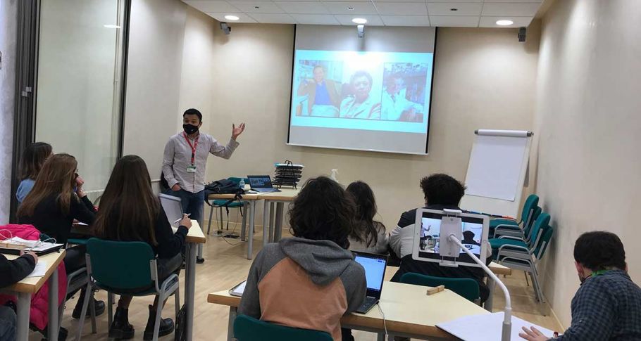 <time datetime="2021-01-25T16:38:55+00:00">25 de enero de 2021</time> | <a href="https://www.escola-horitzo.cat/author/kike/">Super User</a> | <a href="https://www.escola-horitzo.cat/category/el-dia-a-dia/" rel="tag">El dia a dia</a> | <a href="https://www.escola-horitzo.cat/2021/01/25/iniciem-el-projecte-escorat/#respond">No hay comentarios<span class="screen-reader-text"> en Iniciem el Projecte ESCORAT</span></a>