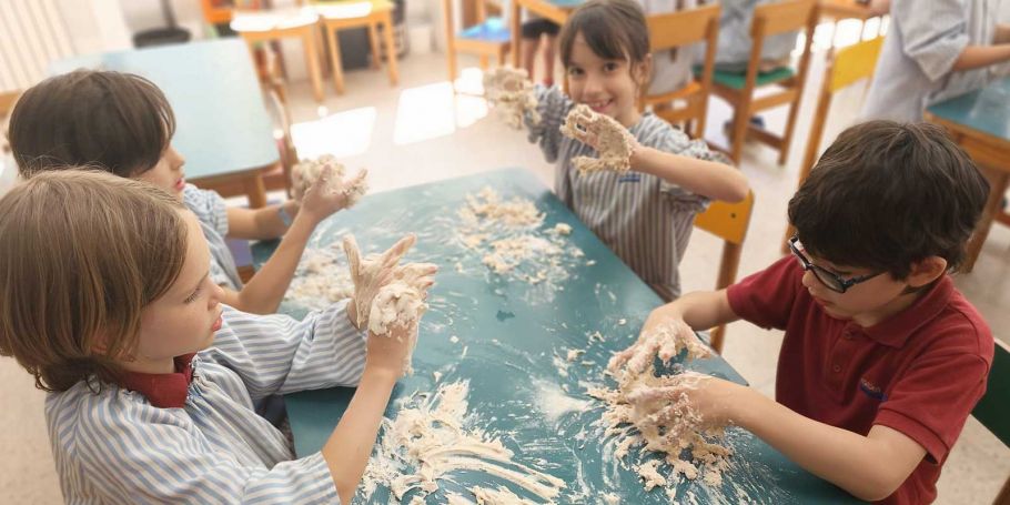 <time datetime="2024-06-11T05:44:37+00:00">11 de junio de 2024</time> | <a href="https://www.escola-horitzo.cat/author/kike/">Super User</a> | <a href="https://www.escola-horitzo.cat/category/el-dia-a-dia/" rel="tag">El dia a dia</a> | <a href="https://www.escola-horitzo.cat/2024/06/11/fem-pasta-de-sal/#respond">No hay comentarios<span class="screen-reader-text"> en Fem pasta de Sal!</span></a>