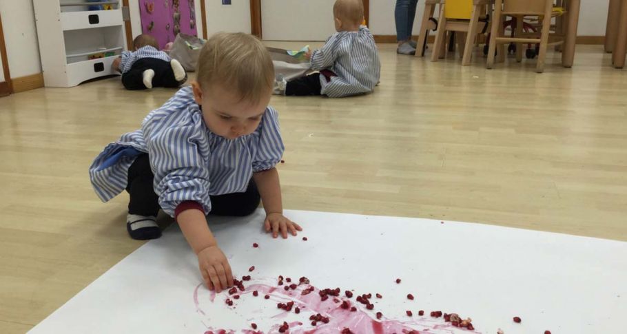 <time datetime="2020-10-27T08:02:48+00:00">27 de octubre de 2020</time> | <a href="https://www.escola-horitzo.cat/author/kike/">Super User</a> | <a href="https://www.escola-horitzo.cat/category/el-dia-a-dia/" rel="tag">El dia a dia</a> | <a href="https://www.escola-horitzo.cat/2020/10/27/experimentem-3/#respond">No hay comentarios<span class="screen-reader-text"> en Experimentem</span></a>