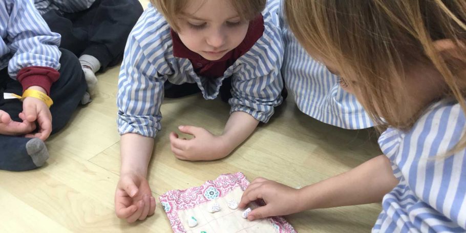 <time datetime="2023-01-31T16:58:23+00:00">31 de enero de 2023</time> | <a href="https://www.escola-horitzo.cat/author/kike/">Super User</a> | <a href="https://www.escola-horitzo.cat/category/el-dia-a-dia/" rel="tag">El dia a dia</a> | <a href="https://www.escola-horitzo.cat/2023/01/31/moments-unics/#respond">No hay comentarios<span class="screen-reader-text"> en Moments únics</span></a>