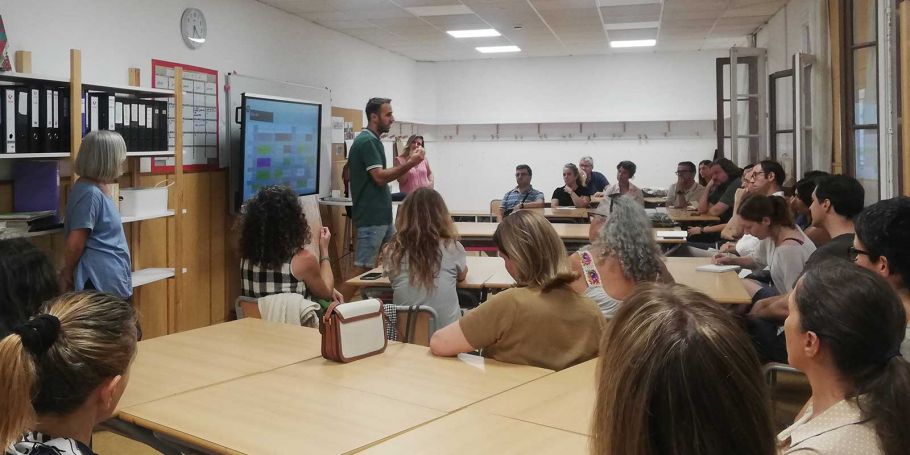 <time datetime="2023-09-21T15:00:00+00:00">21 de septiembre de 2023</time> | <a href="https://www.escola-horitzo.cat/author/kike/">Super User</a> | <a href="https://www.escola-horitzo.cat/category/el-dia-a-dia/" rel="tag">El dia a dia</a> | <a href="https://www.escola-horitzo.cat/2023/09/21/teixir-lligams/#respond">No hay comentarios<span class="screen-reader-text"> en Teixir lligams</span></a>