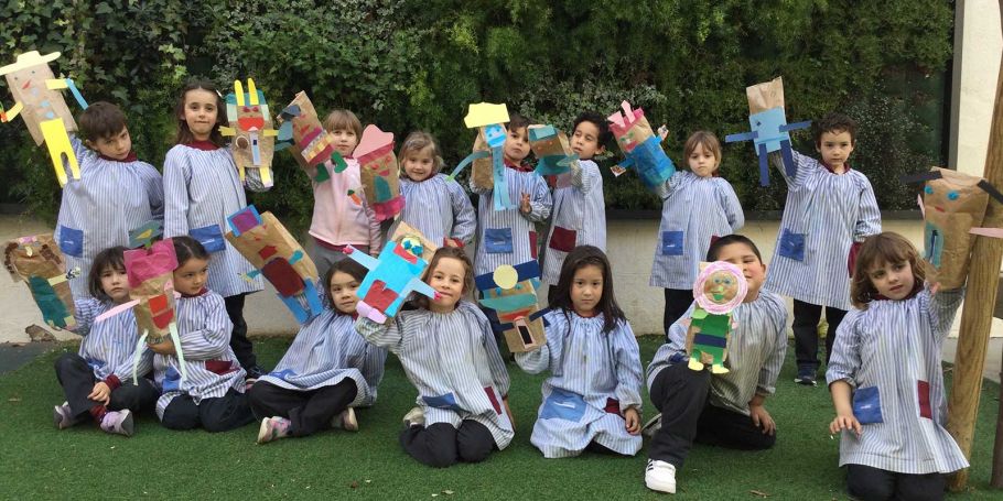 <time datetime="2023-03-08T18:47:08+00:00">8 de marzo de 2023</time> | <a href="https://www.escola-horitzo.cat/author/kike/">Super User</a> | <a href="https://www.escola-horitzo.cat/category/el-dia-a-dia/" rel="tag">El dia a dia</a> | <a href="https://www.escola-horitzo.cat/2023/03/08/el-dia-la-setmana-el-mes-de-les-dones/#respond">No hay comentarios<span class="screen-reader-text"> en El Dia, la setmana, el mes… de les Dones</span></a>