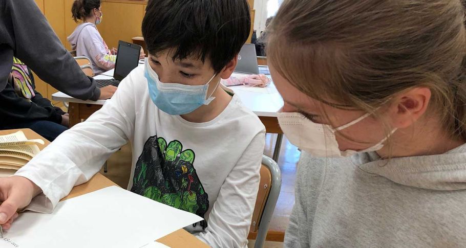 <time datetime="2021-11-09T16:16:42+00:00">9 de noviembre de 2021</time> | <a href="https://www.escola-horitzo.cat/author/kike/">Super User</a> | <a href="https://www.escola-horitzo.cat/category/el-dia-a-dia/" rel="tag">El dia a dia</a> | <a href="https://www.escola-horitzo.cat/2021/11/09/cooperar-per-aprendre-i-aprendre-a-cooperar/#respond">No hay comentarios<span class="screen-reader-text"> en Cooperar per aprendre i aprendre a cooperar</span></a>