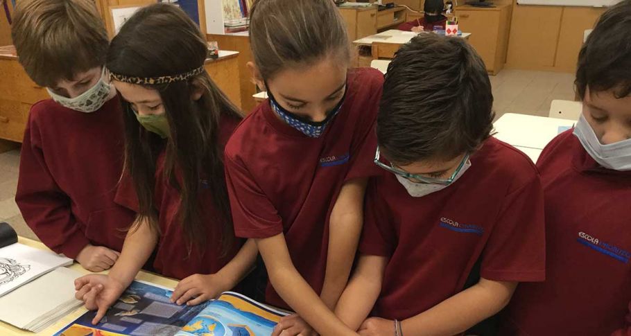 <time datetime="2021-10-22T10:15:10+00:00">22 de octubre de 2021</time> | <a href="https://www.escola-horitzo.cat/author/kike/">Super User</a> | <a href="https://www.escola-horitzo.cat/category/el-dia-a-dia/" rel="tag">El dia a dia</a> | <a href="https://www.escola-horitzo.cat/2021/10/22/naturalment-2/#respond">No hay comentarios<span class="screen-reader-text"> en Naturalment!</span></a>