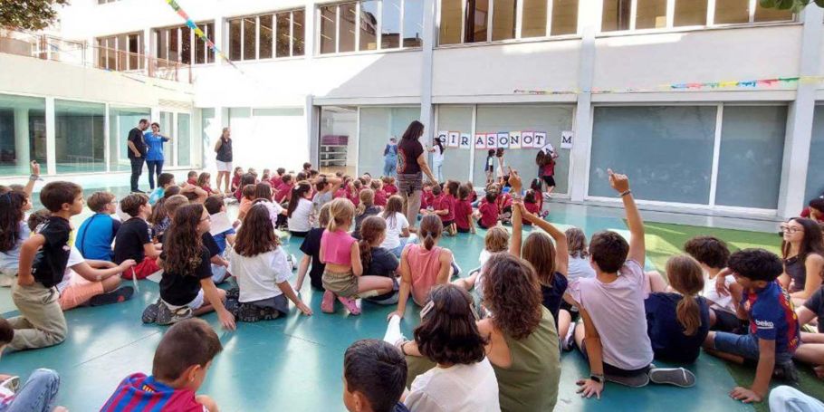 <time datetime="2024-09-09T18:34:58+00:00">9 de septiembre de 2024</time> | <a href="https://www.escola-horitzo.cat/author/kike/">Super User</a> | <a href="https://www.escola-horitzo.cat/category/el-dia-a-dia/" rel="tag">El dia a dia</a> | <a href="https://www.escola-horitzo.cat/2024/09/09/comencem-el-curs-2024-25/#respond">No hay comentarios<span class="screen-reader-text"> en Comencem el curs 2024-25!</span></a>