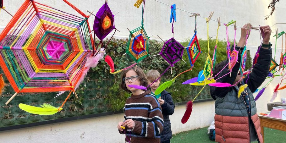 <time datetime="2024-02-26T17:38:59+00:00">26 de febrero de 2024</time> | <a href="https://www.escola-horitzo.cat/author/kike/">Super User</a> | <a href="https://www.escola-horitzo.cat/category/el-dia-a-dia/" rel="tag">El dia a dia</a> | <a href="https://www.escola-horitzo.cat/2024/02/26/atrapa-els-teus-somnis/#respond">No hay comentarios<span class="screen-reader-text"> en Atrapa els teus somnis!</span></a>