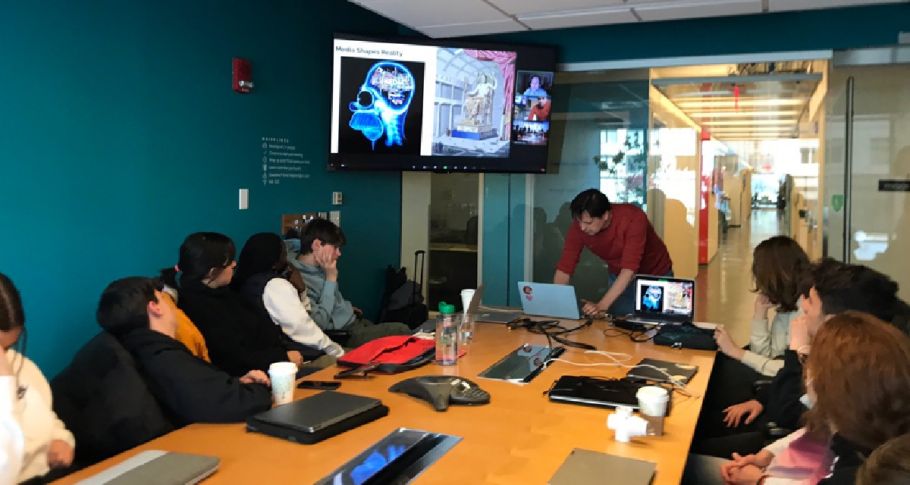 <time datetime="2022-04-29T05:35:59+00:00">29 de abril de 2022</time> | <a href="https://www.escola-horitzo.cat/author/kike/">Super User</a> | <a href="https://www.escola-horitzo.cat/category/el-dia-a-dia/" rel="tag">El dia a dia</a> | <a href="https://www.escola-horitzo.cat/2022/04/29/els-nostres-alumnes-del-grup-compostador-15-anys-inicien-un-hackathon/#respond">No hay comentarios<span class="screen-reader-text"> en Els nostres alumnes del grup Compostador (15 anys) inicien un “hackathon”</span></a>