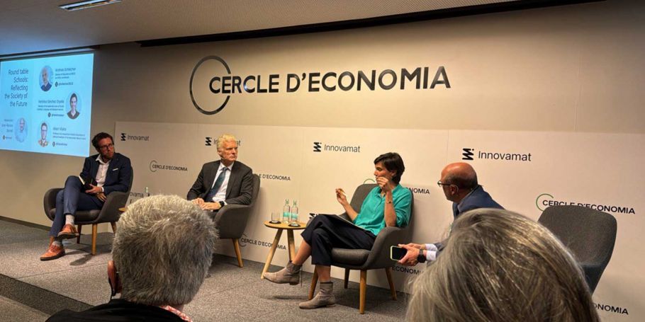 <time datetime="2024-05-27T10:20:13+00:00">27 de mayo de 2024</time> | <a href="https://www.escola-horitzo.cat/author/kike/">Super User</a> | <a href="https://www.escola-horitzo.cat/category/el-dia-a-dia/" rel="tag">El dia a dia</a> | <a href="https://www.escola-horitzo.cat/2024/05/27/conversem-amb-andreas-schleicher-pare-de-les-proves-pisa/#respond">No hay comentarios<span class="screen-reader-text"> en Conversem amb Andreas Schleicher, pare de les proves PISA</span></a>