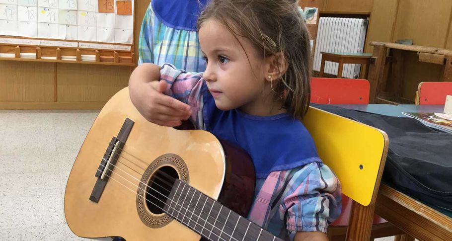 <time datetime="2018-10-21T16:46:41+00:00">21 de octubre de 2018</time> | <a href="https://www.escola-horitzo.cat/author/kike/">Super User</a> | <a href="https://www.escola-horitzo.cat/category/el-dia-a-dia/" rel="tag">El dia a dia</a> | <a href="https://www.escola-horitzo.cat/2018/10/21/un-bon-concert/#respond">No hay comentarios<span class="screen-reader-text"> en Un bon concert!</span></a>