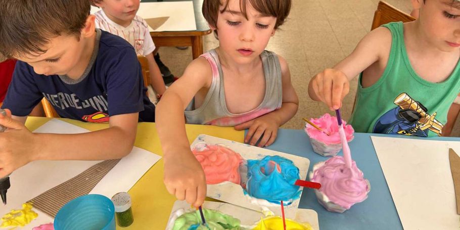 <time datetime="2024-07-16T14:15:23+00:00">16 de julio de 2024</time> | <a href="https://www.escola-horitzo.cat/author/kike/">Super User</a> | <a href="https://www.escola-horitzo.cat/category/el-dia-a-dia/" rel="tag">El dia a dia</a> | <a href="https://www.escola-horitzo.cat/2024/07/16/monuments-a-tot-allo-que-estimem/#respond">No hay comentarios<span class="screen-reader-text"> en Monuments a tot allò que estimem</span></a>