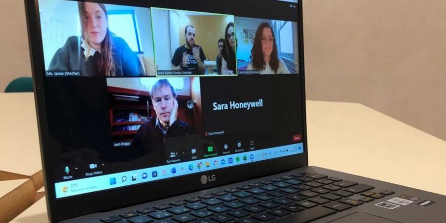 <time datetime="2022-11-09T10:29:42+00:00">9 de noviembre de 2022</time> | <a href="https://www.escola-horitzo.cat/author/kike/">Super User</a> | <a href="https://www.escola-horitzo.cat/category/el-dia-a-dia/" rel="tag">El dia a dia</a>