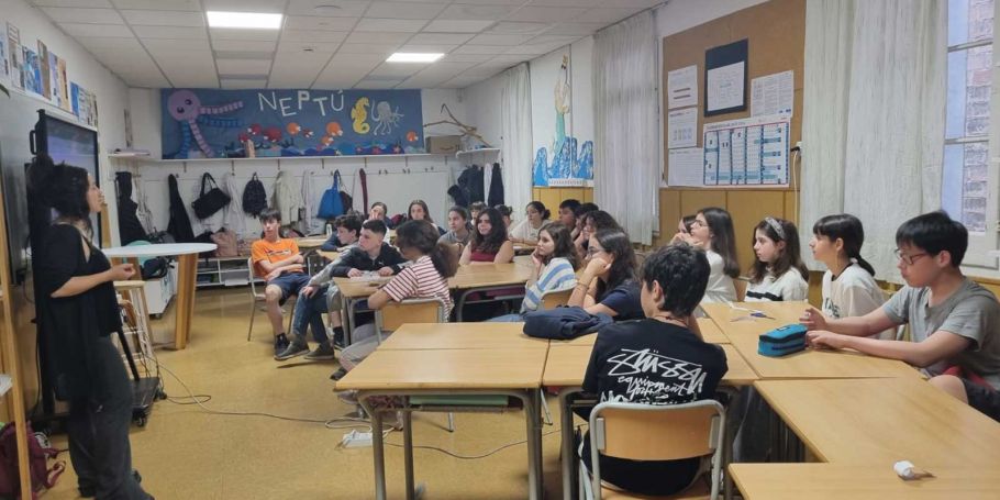 <time datetime="2024-05-16T08:35:48+00:00">16 de mayo de 2024</time> | <a href="https://www.escola-horitzo.cat/author/kike/">Super User</a> | <a href="https://www.escola-horitzo.cat/category/el-dia-a-dia/" rel="tag">El dia a dia</a> | <a href="https://www.escola-horitzo.cat/2024/05/16/explorant-emocions/#respond">No hay comentarios<span class="screen-reader-text"> en Explorant emocions</span></a>