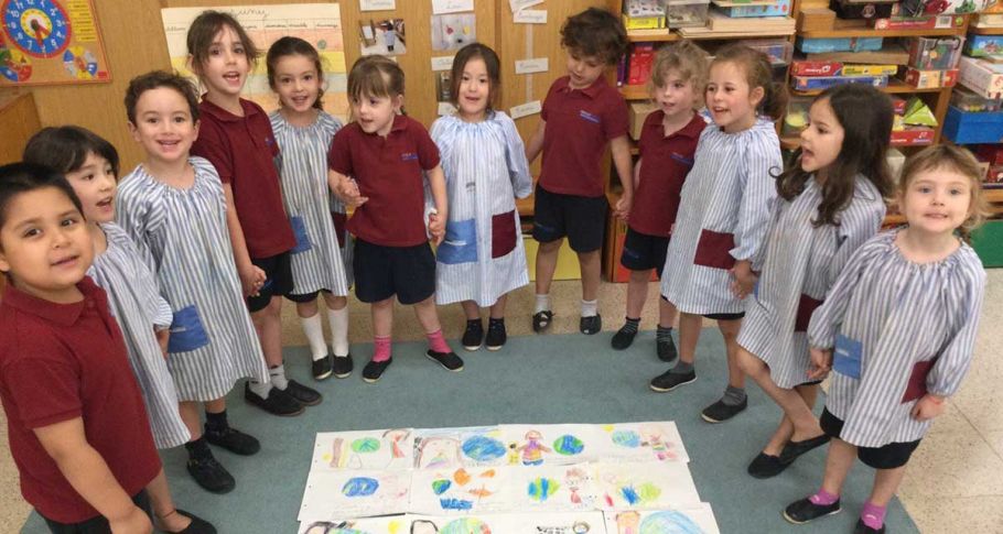 <time datetime="2022-06-07T09:09:31+00:00">7 de junio de 2022</time> | <a href="https://www.escola-horitzo.cat/author/kike/">Super User</a> | <a href="https://www.escola-horitzo.cat/category/el-dia-a-dia/" rel="tag">El dia a dia</a> | <a href="https://www.escola-horitzo.cat/2022/06/07/celebrem-el-dia-mundial-del-medi-ambient/#respond">No hay comentarios<span class="screen-reader-text"> en Celebrem el Dia Mundial del Medi Ambient</span></a>