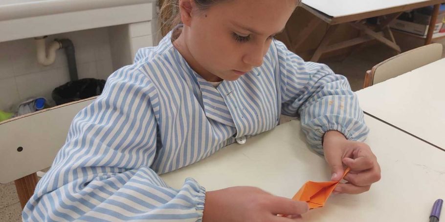 <time datetime="2023-11-13T15:58:18+00:00">13 de noviembre de 2023</time> | <a href="https://www.escola-horitzo.cat/author/kike/">Super User</a> | <a href="https://www.escola-horitzo.cat/category/el-dia-a-dia/" rel="tag">El dia a dia</a> | <a href="https://www.escola-horitzo.cat/2023/11/13/amb-mirada-matematica/#respond">No hay comentarios<span class="screen-reader-text"> en Amb mirada matemàtica</span></a>