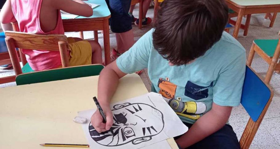 <time datetime="2021-07-28T07:29:00+00:00">28 de julio de 2021</time> | <a href="https://www.escola-horitzo.cat/author/kike/">Super User</a> | <a href="https://www.escola-horitzo.cat/category/el-dia-a-dia/" rel="tag">El dia a dia</a> | <a href="https://www.escola-horitzo.cat/2021/07/28/i-seguim-en-ruta/#respond">No hay comentarios<span class="screen-reader-text"> en I seguim en ruta!</span></a>