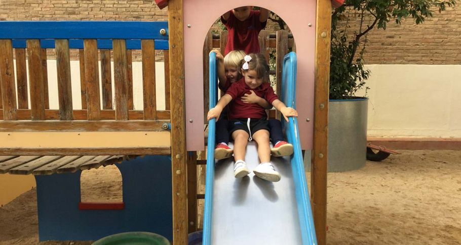 <time datetime="2020-10-26T07:14:57+00:00">26 de octubre de 2020</time> | <a href="https://www.escola-horitzo.cat/author/kike/">Super User</a> | <a href="https://www.escola-horitzo.cat/category/el-dia-a-dia/" rel="tag">El dia a dia</a> | <a href="https://www.escola-horitzo.cat/2020/10/26/el-joc/#respond">No hay comentarios<span class="screen-reader-text"> en El Joc</span></a>