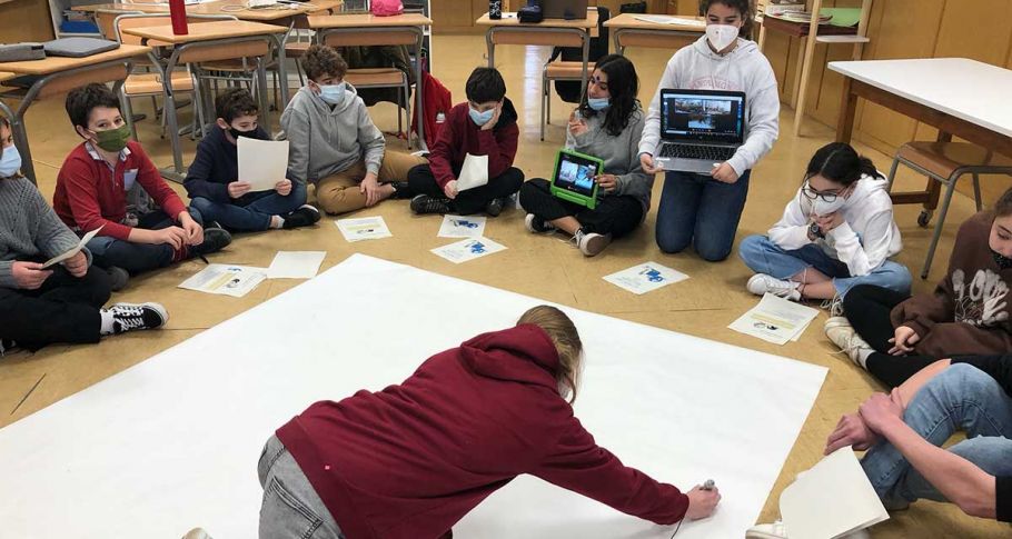 <time datetime="2022-01-14T16:50:21+00:00">14 de enero de 2022</time> | <a href="https://www.escola-horitzo.cat/author/kike/">Super User</a> | <a href="https://www.escola-horitzo.cat/category/el-dia-a-dia/" rel="tag">El dia a dia</a> | <a href="https://www.escola-horitzo.cat/2022/01/14/que-hi-fem-a-terra-damunt-la-terra/#respond">No hay comentarios<span class="screen-reader-text"> en Què hi fem a terra damunt la Terra?</span></a>